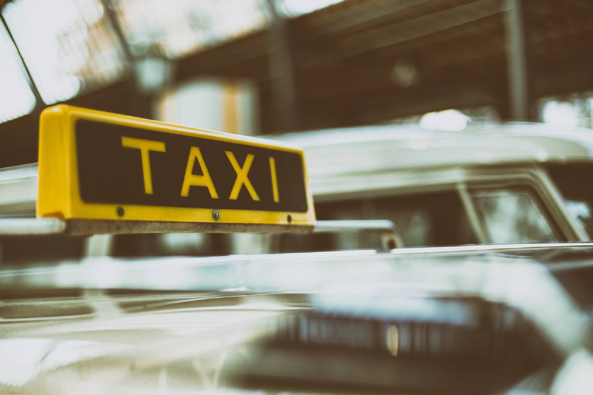 Melbourne airport taxi services